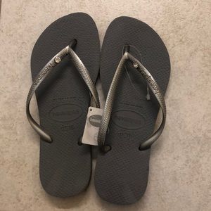 Havaianas skinny flip flop with Swarovski crystal